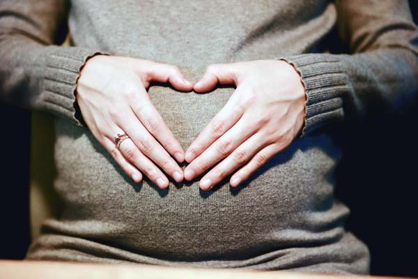 استفاده از میخک در دوران بارداری